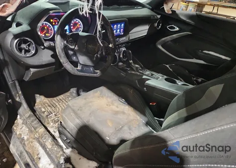 2021 Chevrolet Camaro Lz z USA, uszkodzony, nr VIN 1G1FF1R78M0107407